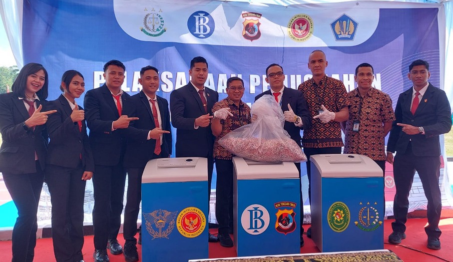 Badan Koordinasi Pemberantasan Rupiah Palsu (BOTASUPAL) Musnakan 1. 723 Lembar Uang Rupiah Palsu di Wilayah NTT