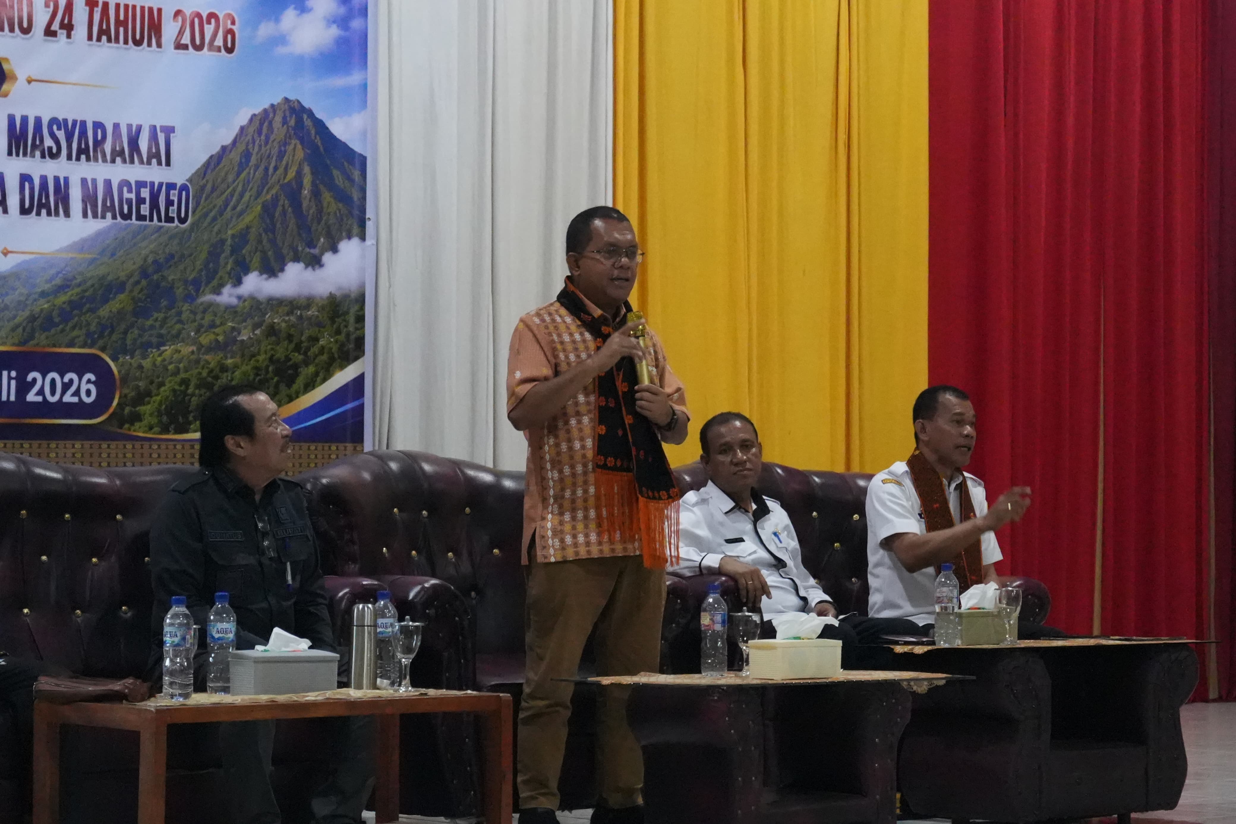 Di Boawae, Gubernur NTT Ajak Ngada dan Nagekeo Sukseskan Gerakan Jam Belajar Masyarakat
