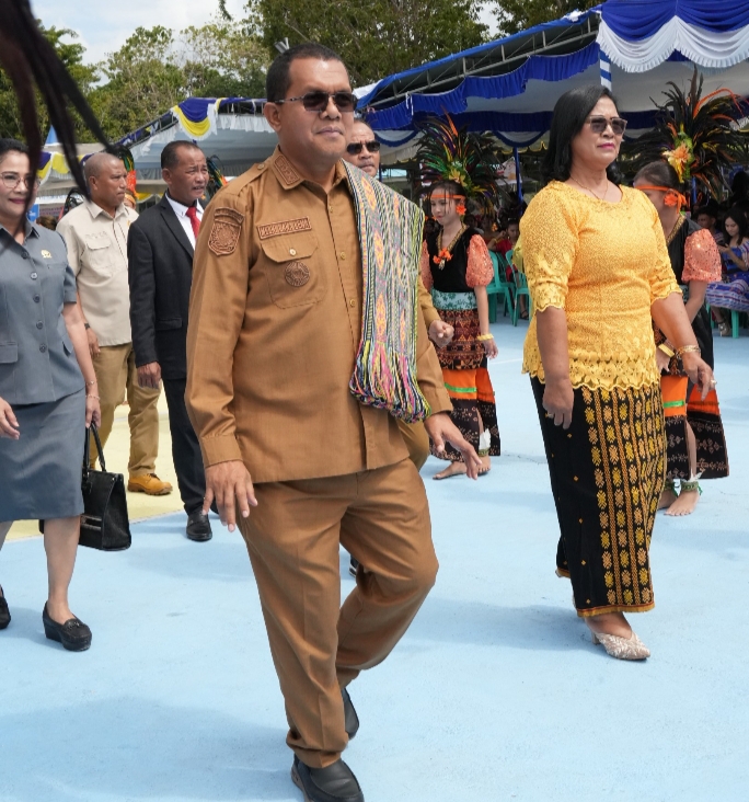 Gubernur Melki Sebut SMAN 5 Kupang Contoh Pendidikan Seimbang di NTT